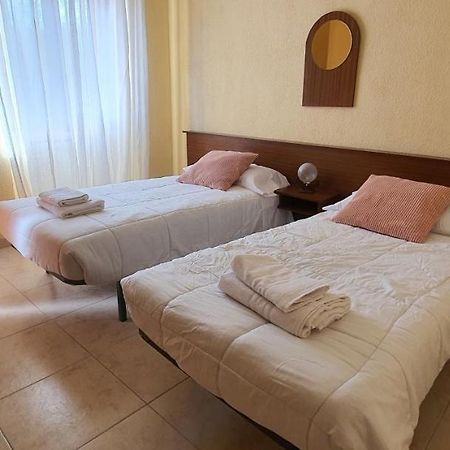 El Hostal De Maria Elena Vera de Moncayo Extérieur photo