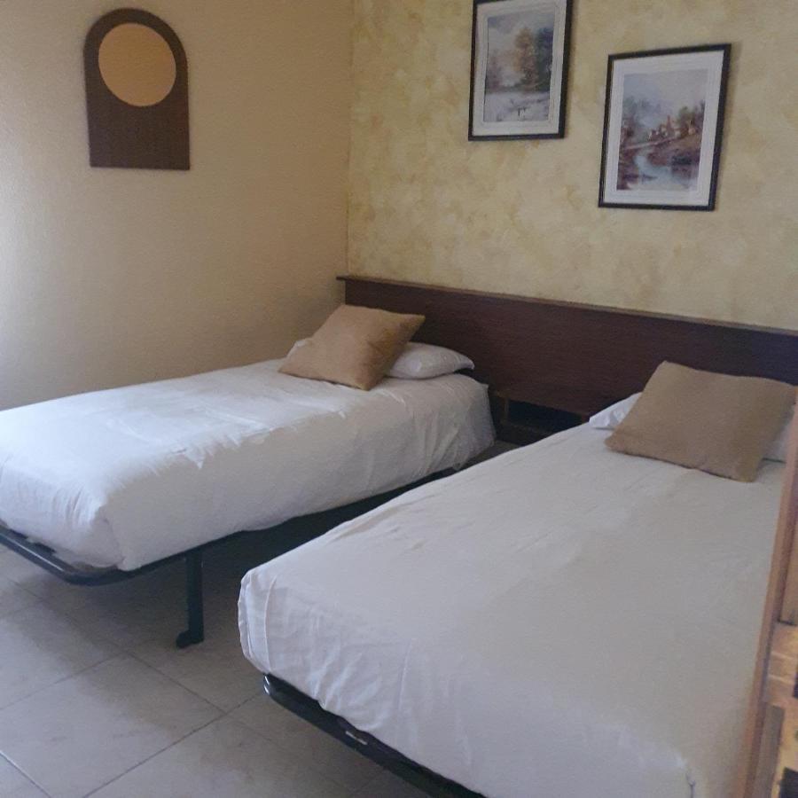 El Hostal De Maria Elena Vera de Moncayo Extérieur photo