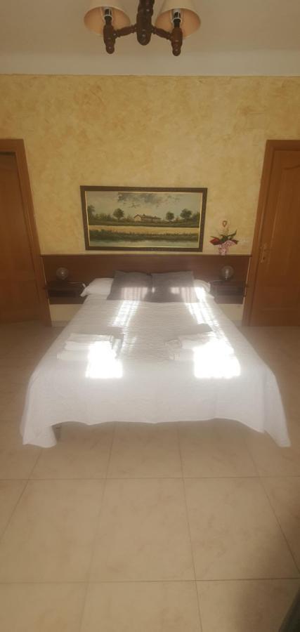 El Hostal De Maria Elena Vera de Moncayo Extérieur photo